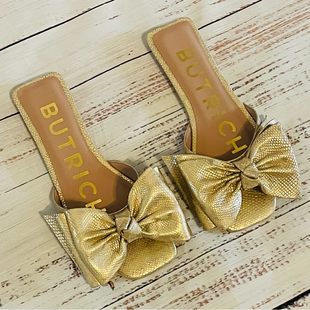 New Butrich Malena Flat Golden Sandal Shoes size 36 Women’s 6 Gold Slides